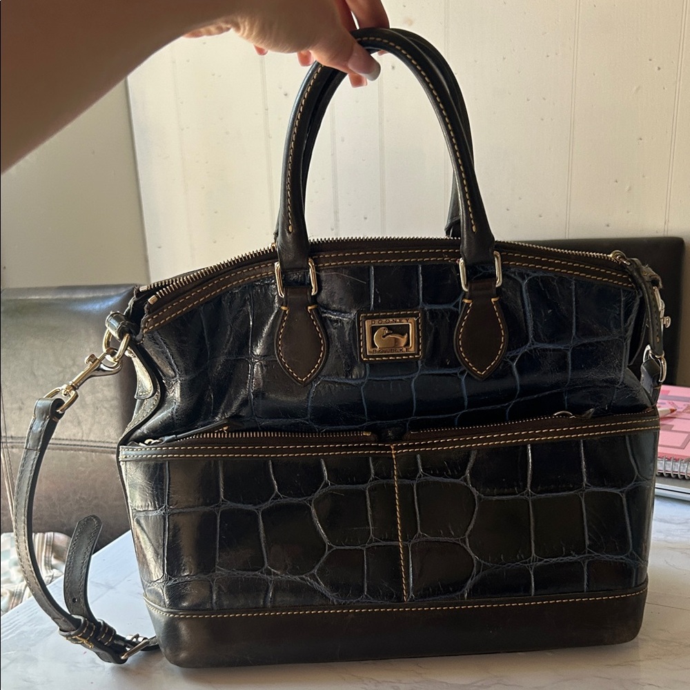 Vintage Dooney & Bourke Croc Embossed Black Blue Leather Handbag Shoulder Bag